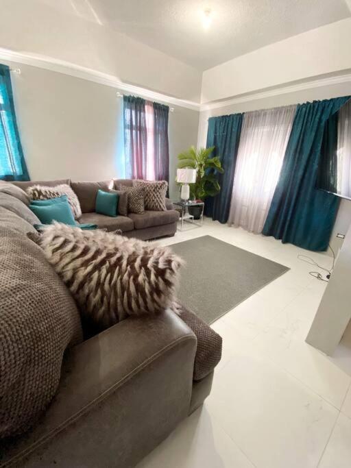 Home Away From Home ไครสต์เชิร์ช ภายนอก รูปภาพ